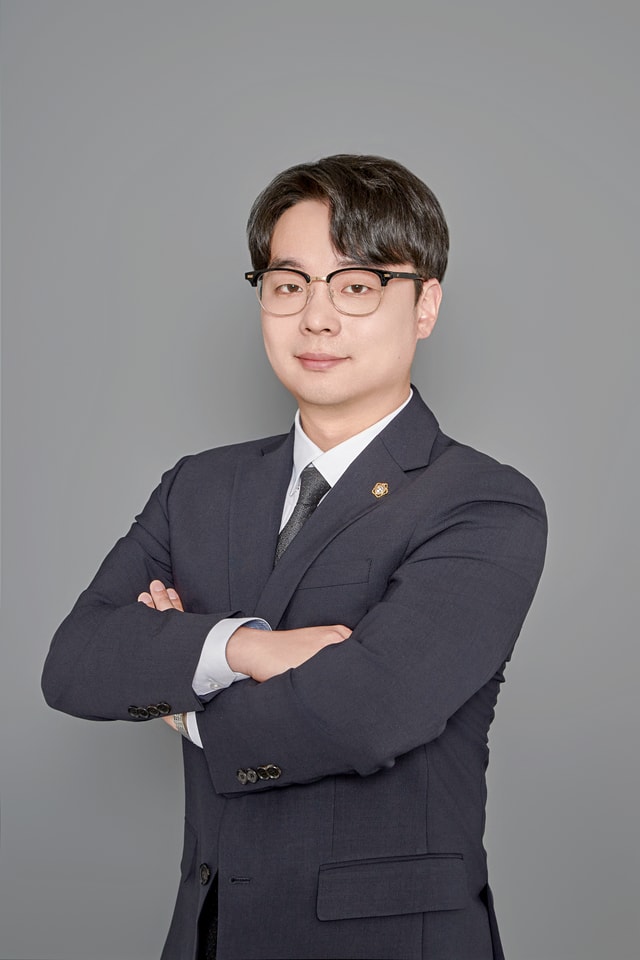 신영우 변호사